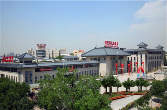 西安兒童醫(yī)院_鋼制散熱器_鋼制暖氣片